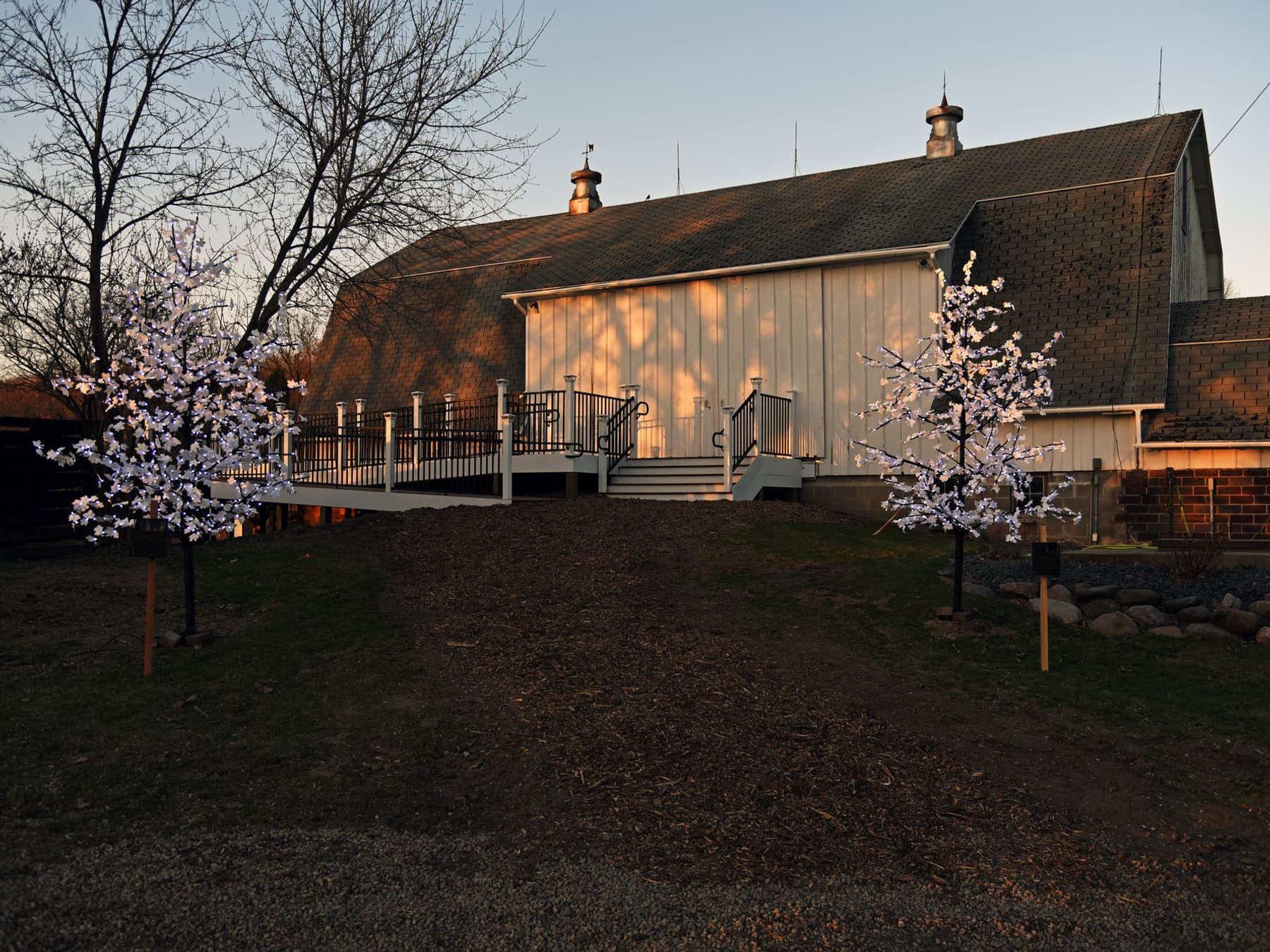 Golden Oak Farm, Webster, MN